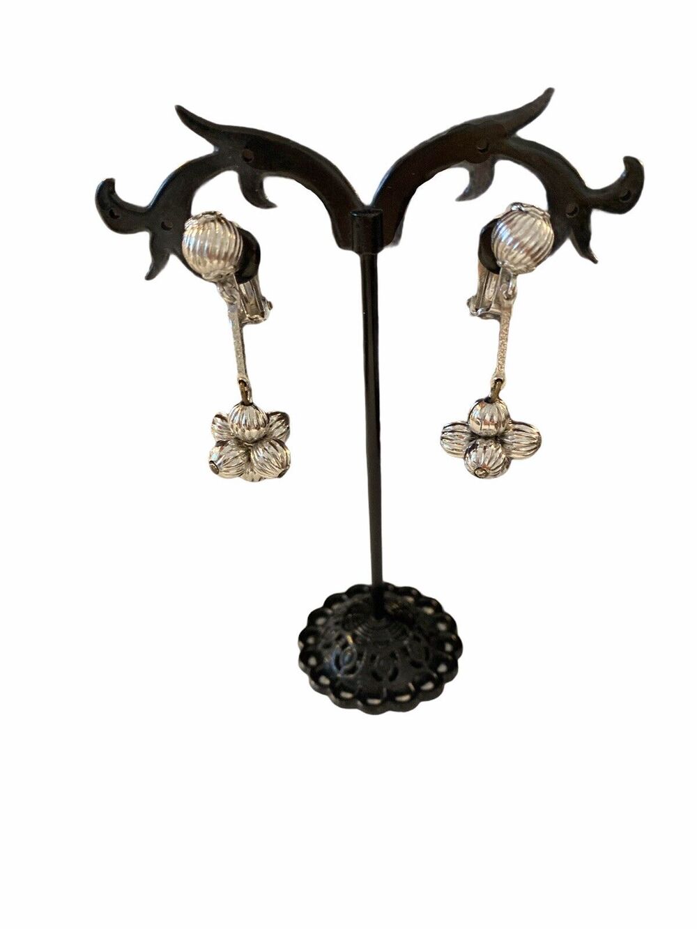 VTG LEWIS SEGAL Silvertone Round Bead Dangle Clip Earrings Vintage Drop